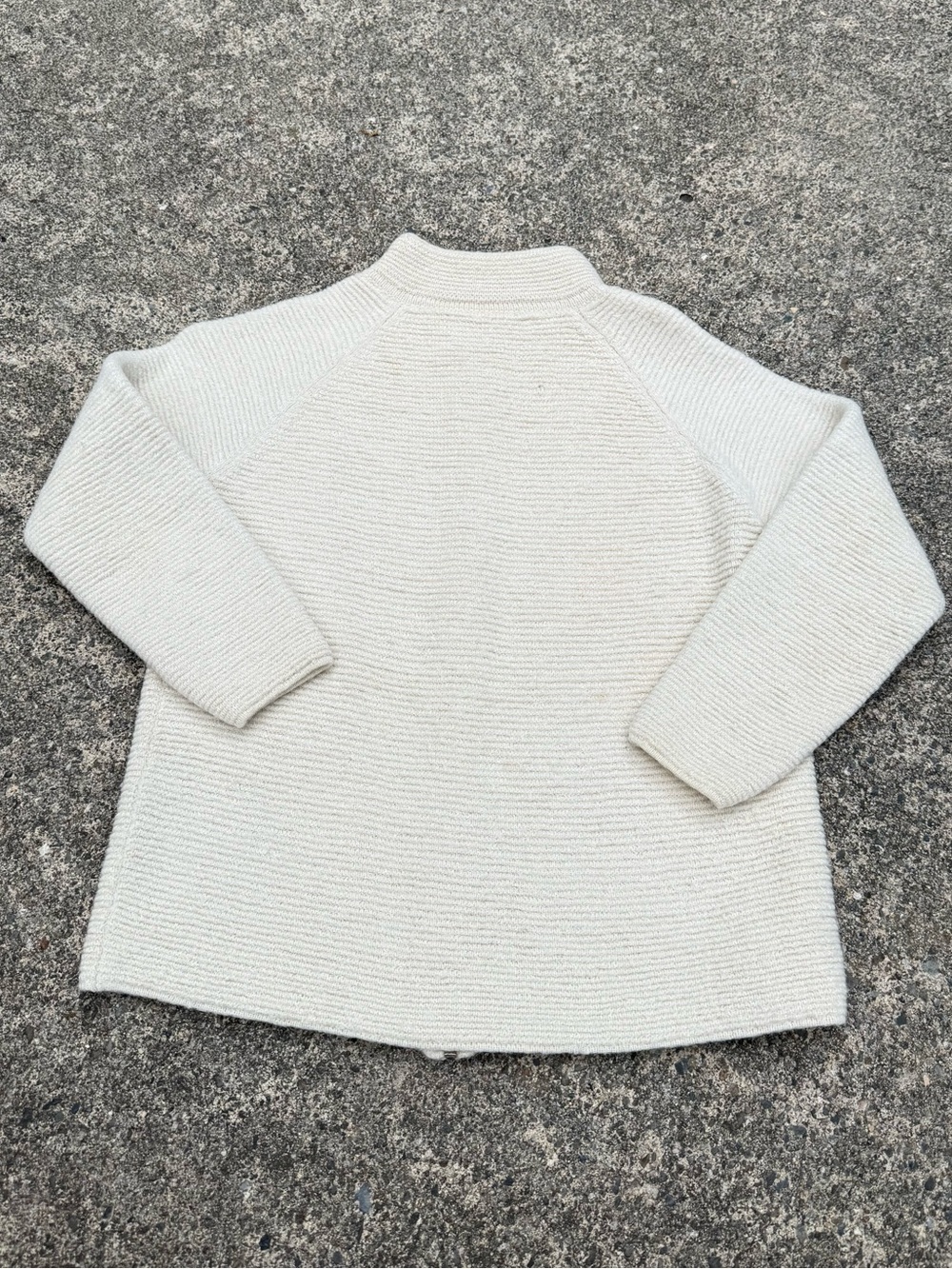 Millma’s Baby Alpaca Zip-Front Cream Knit Cardigan Sweater - Picture 9 of 10